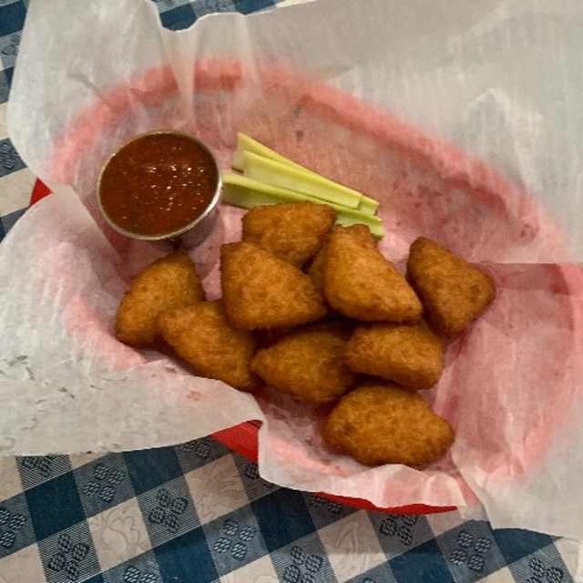 Fried Mac 'n Cheese wedges (10 pcs) w/ Ranch.