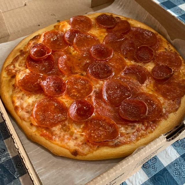 Triple Pepperoni Pizza (10") Cauliflower - Gluten Free.