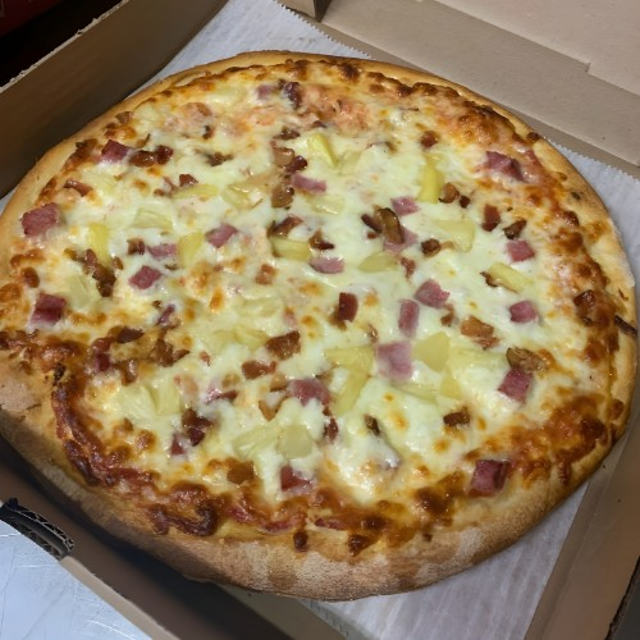 Hawaiian Pizza (10") Cauliflower - Gluten Free.